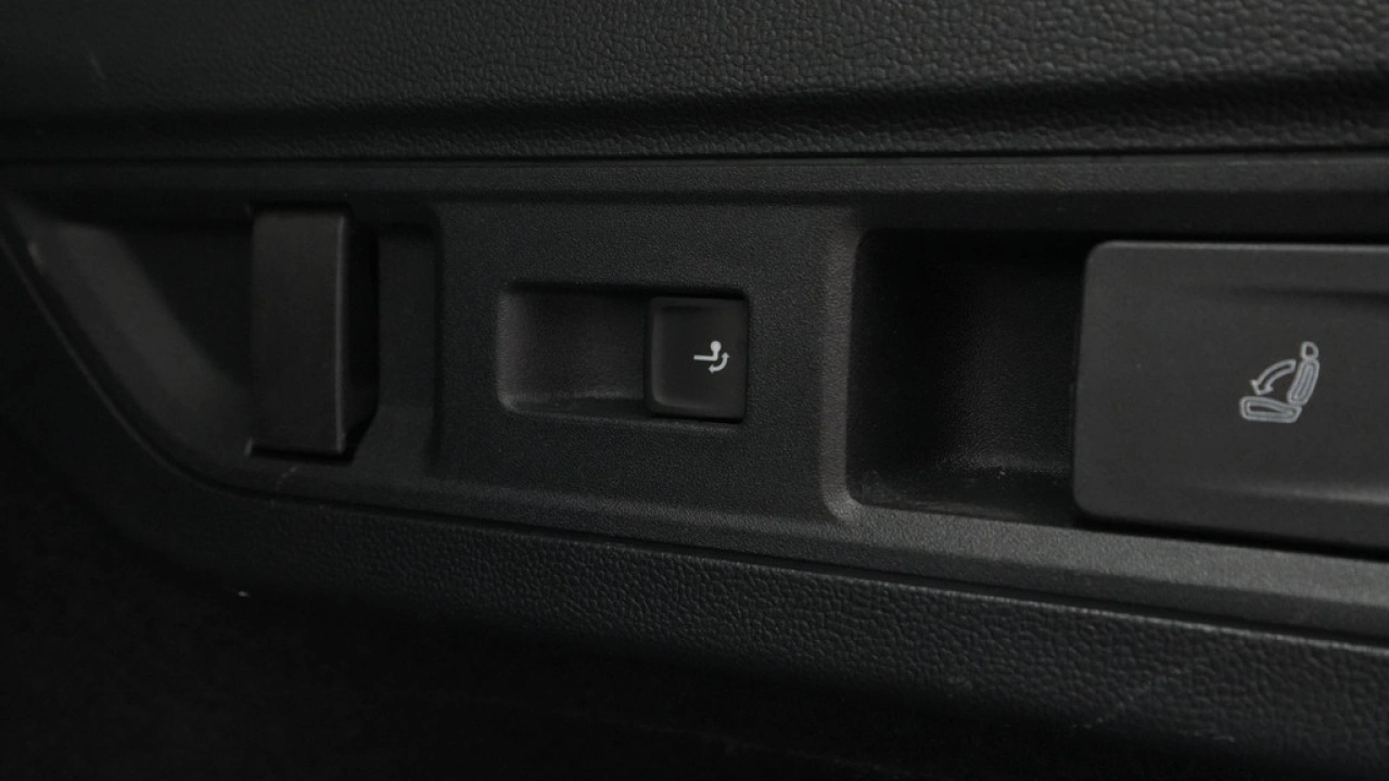 Volkswagen Passat Variant 1.5 eTSI 150pk DSG Business