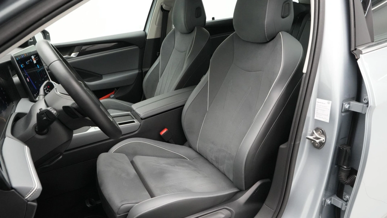 Volkswagen Passat Variant 1.5 eTSI 150pk DSG Business