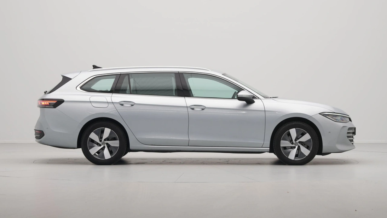 Volkswagen Passat Variant 1.5 eTSI 150pk DSG Business