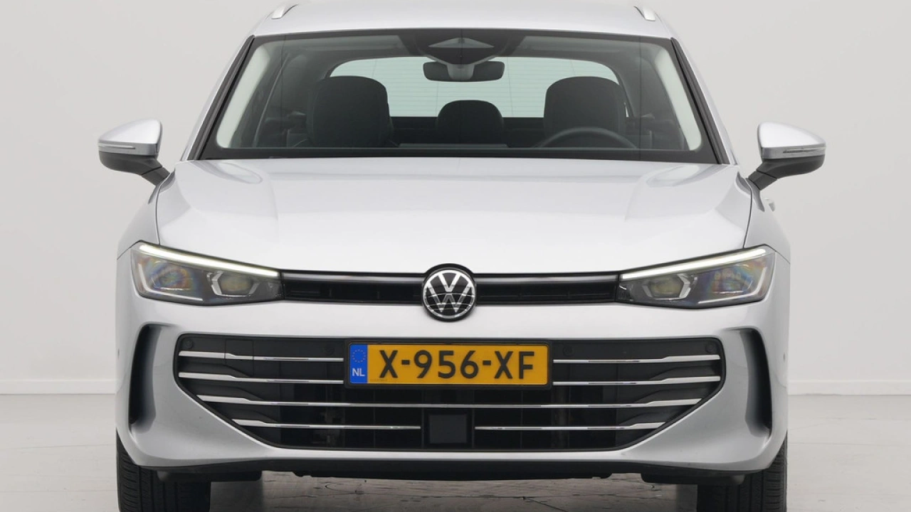 Volkswagen Passat Variant 1.5 eTSI 150pk DSG Business