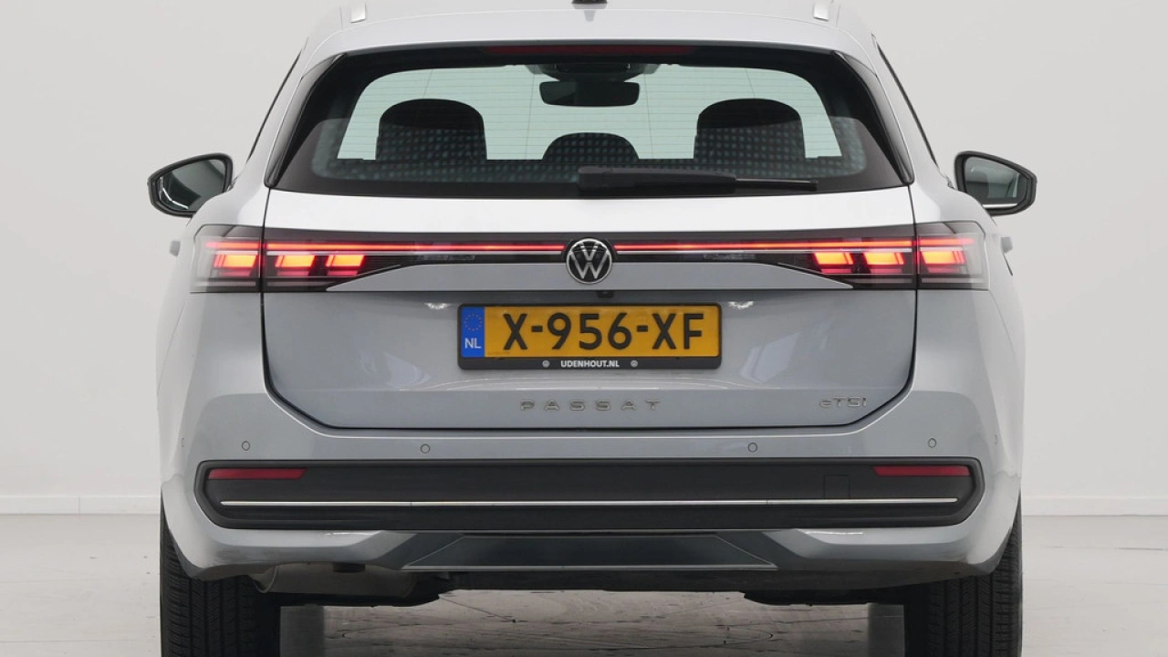 Volkswagen Passat Variant 1.5 eTSI 150pk DSG Business