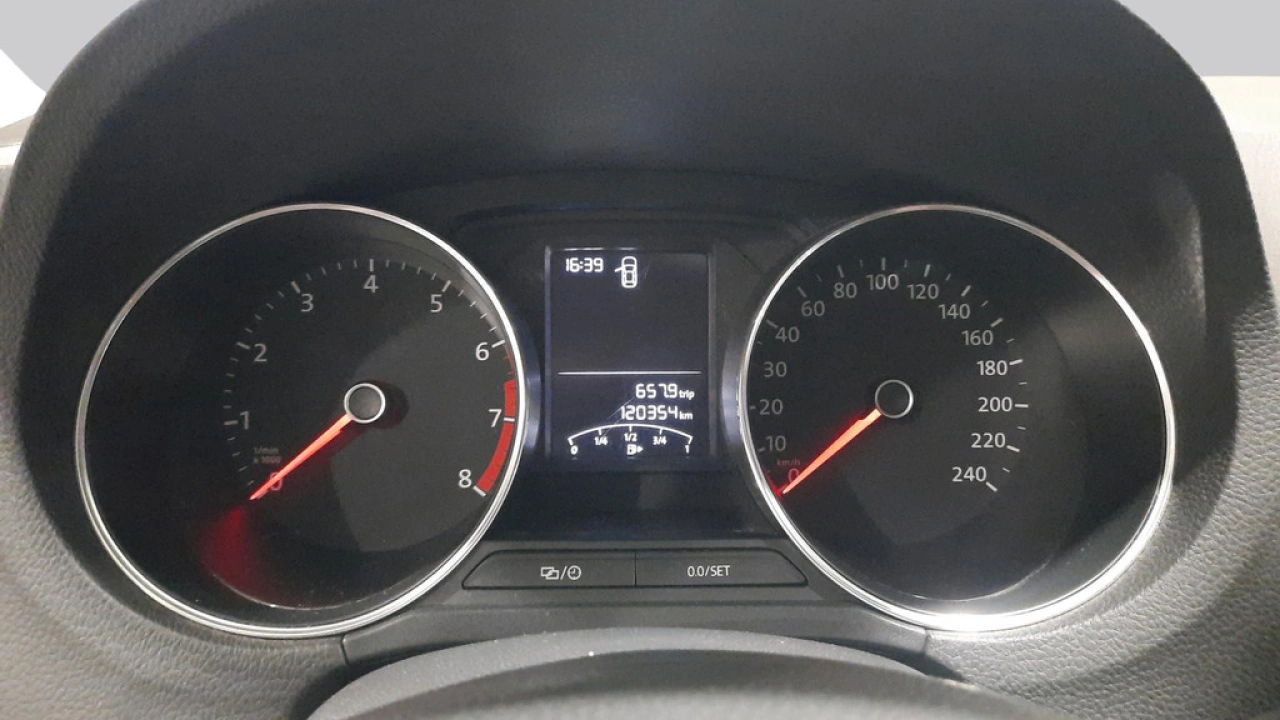 Volkswagen Polo 1.2 TSI Comfortline Automaat | Airco | Parkeersensoren |