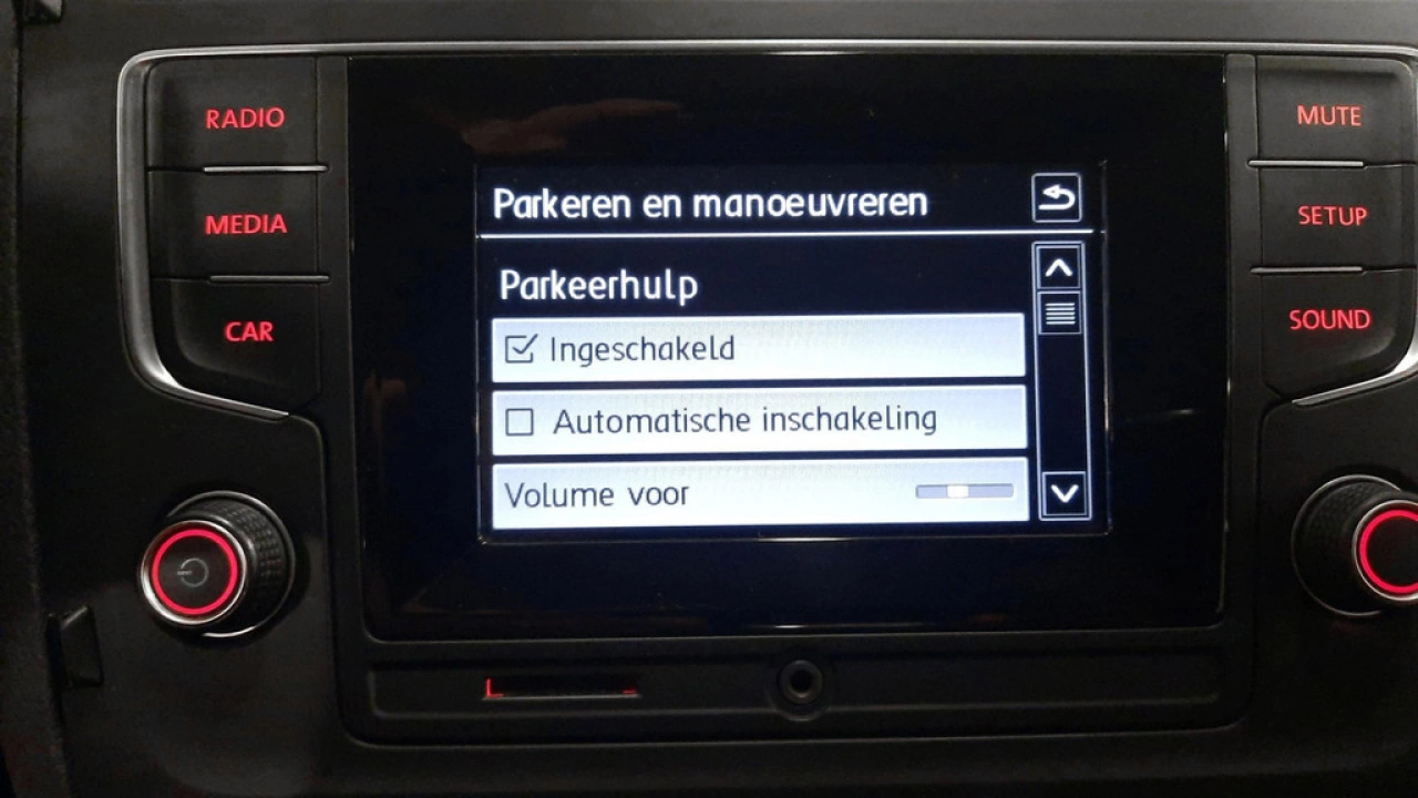 Volkswagen Polo 1.2 TSI Comfortline Automaat | Airco | Parkeersensoren |