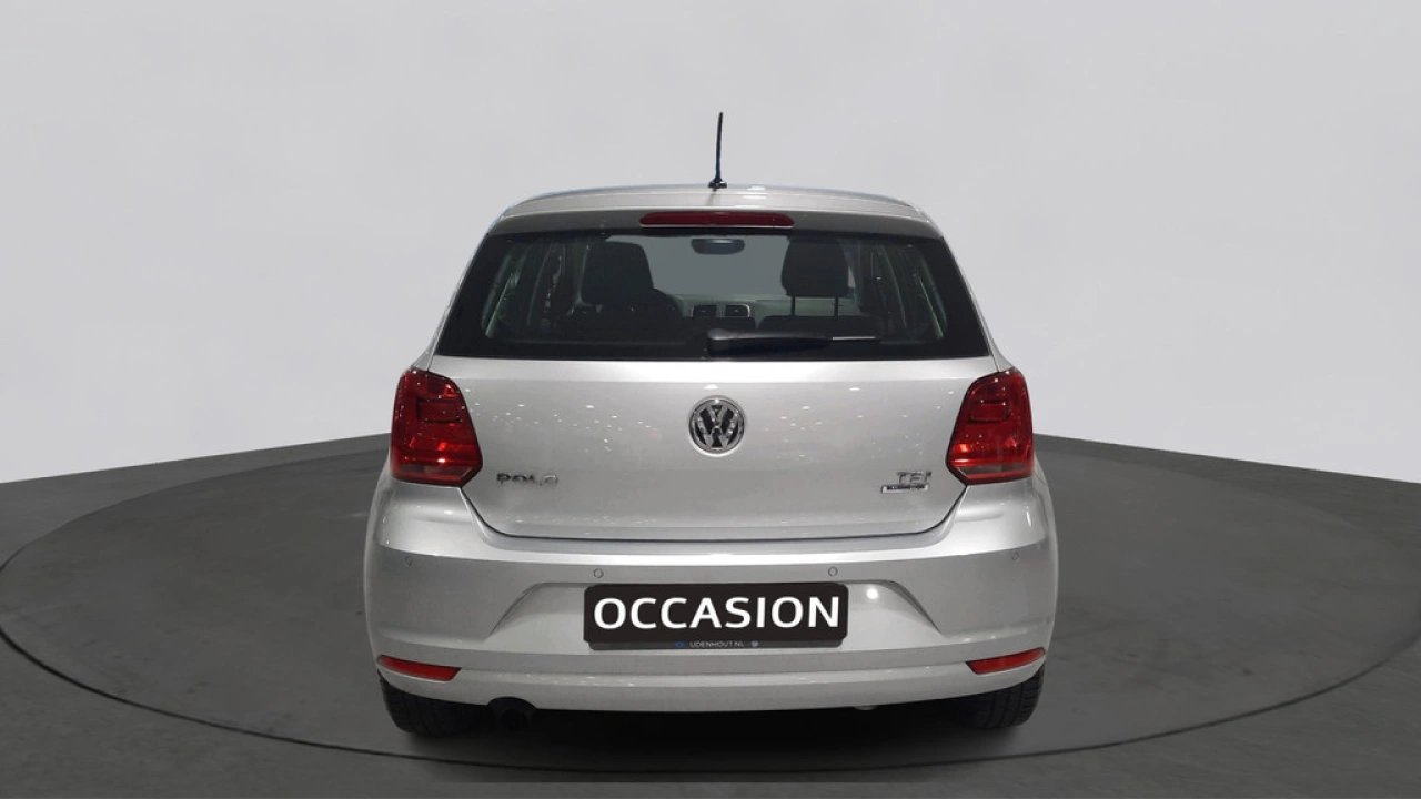 Volkswagen Polo 1.2 TSI Comfortline Automaat | Airco | Parkeersensoren |