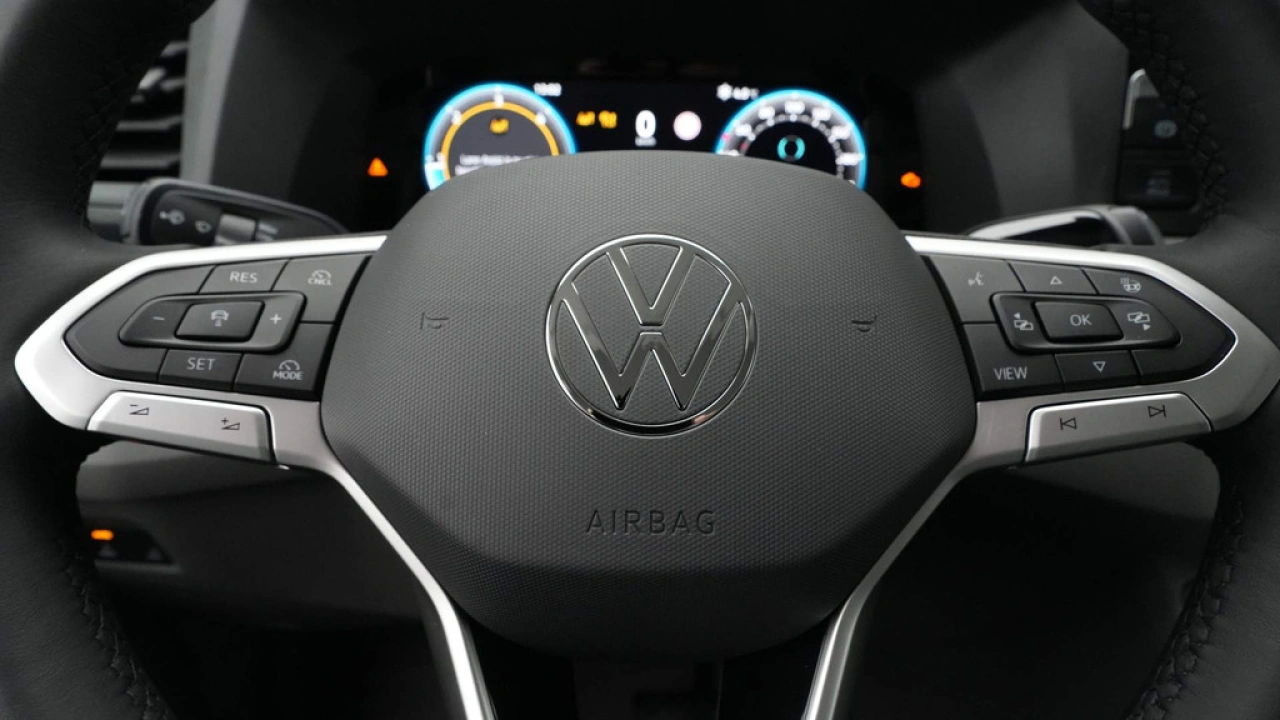 VW Bedrijfswagens Crafter 2.0 TDI 103kW 140PK GVW 3.5T L3H3 Exclusive AUT