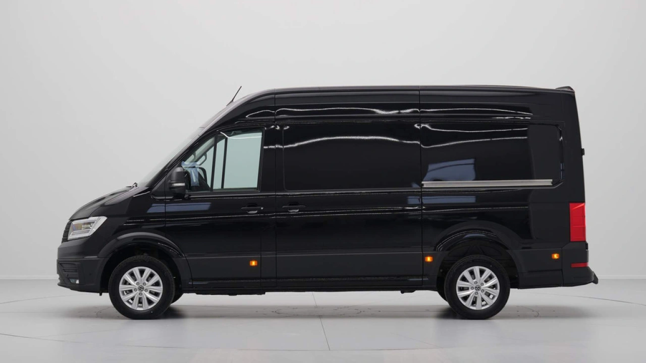 VW Bedrijfswagens Crafter 2.0 TDI 103kW 140PK GVW 3.5T L3H3 Exclusive AUT