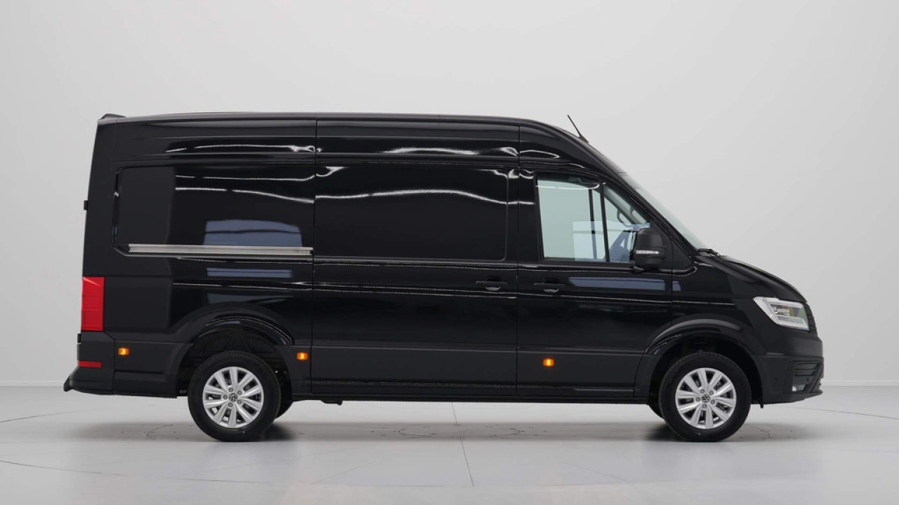 VW Bedrijfswagens Crafter 2.0 TDI 103kW 140PK GVW 3.5T L3H3 Exclusive AUT