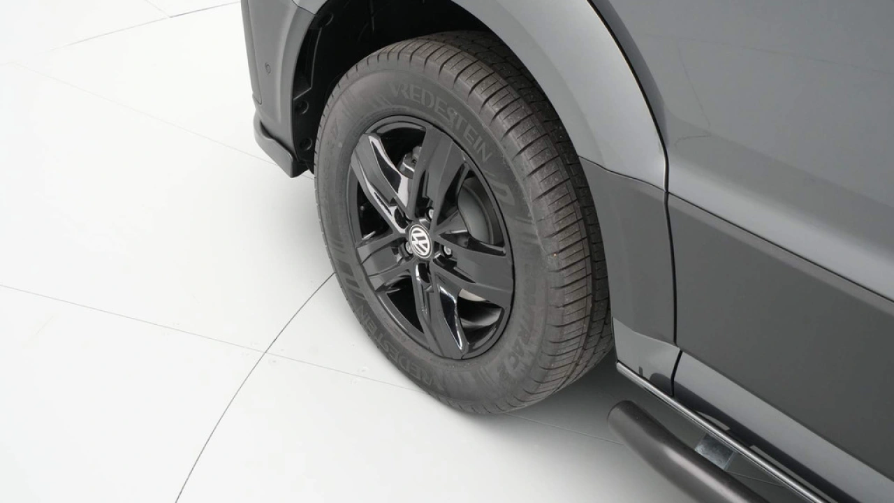 VW Bedrijfswagens Crafter 2.0 TDI 130kW 177PK GVW 3.5T L3H3 WB 3640mm Exclusive Hero Edition