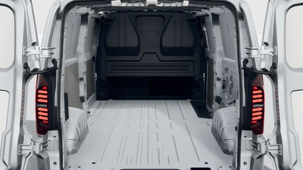 VW Bedrijfswagens E-Transporter 160kW 218PK L2H1 Style 64 kWh