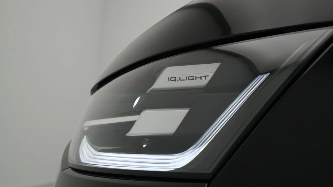 VW Bedrijfswagens Transporter 2.0 TDI 125kW 170PK L1H1 Bulli AUT Intro