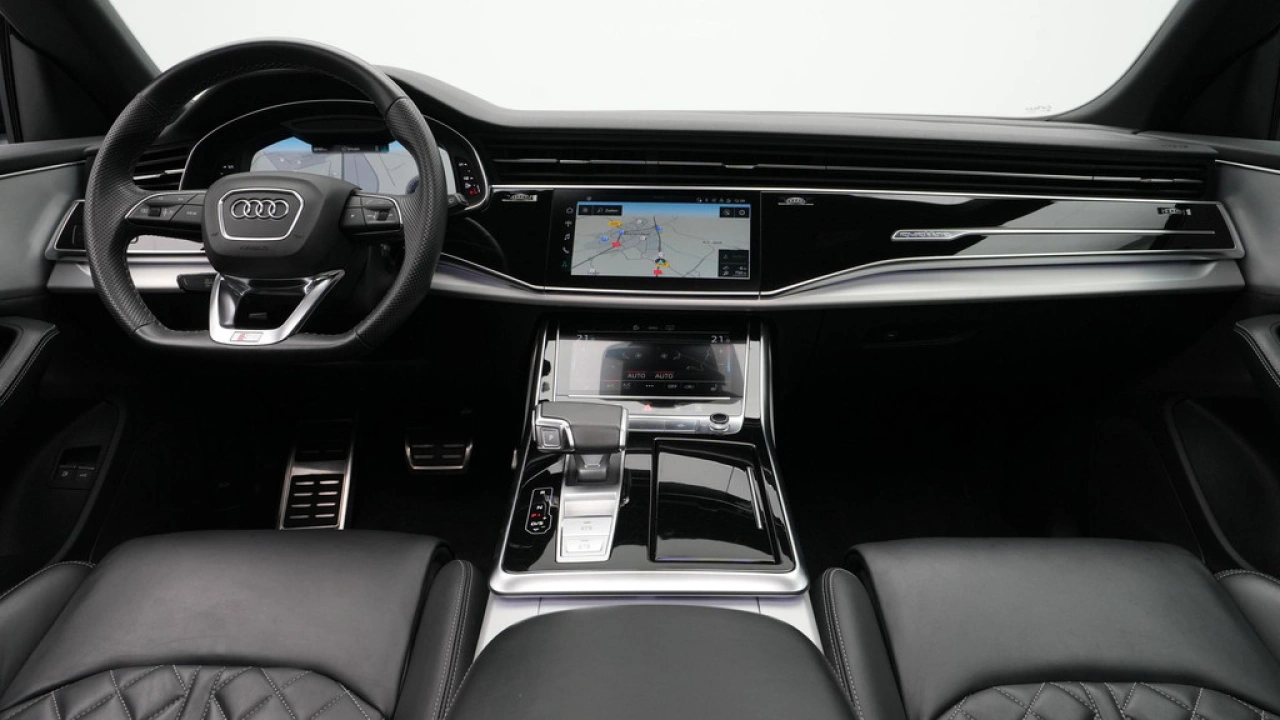 Audi Q8 55 TFSI e 381 pk quattro S-Line