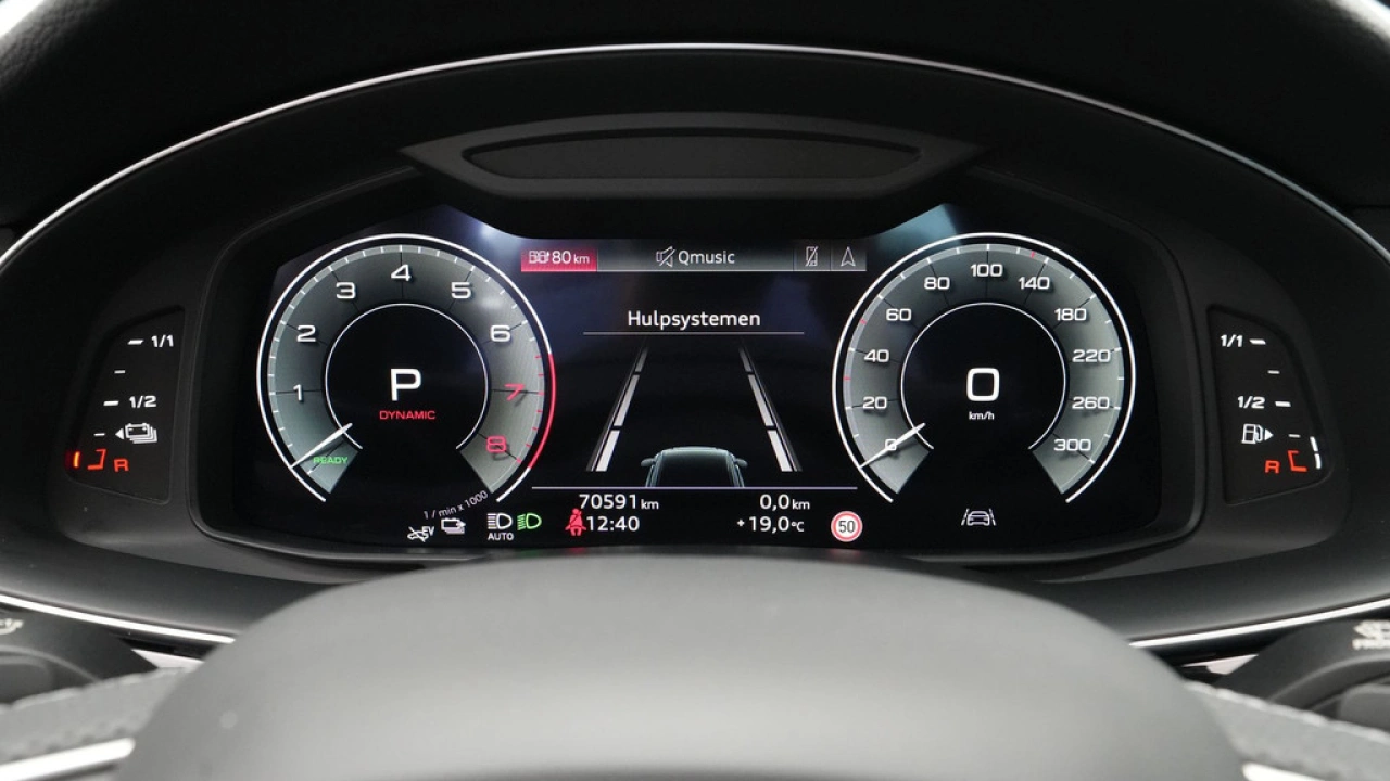 Audi Q8 55 TFSI e 381 pk quattro S-Line