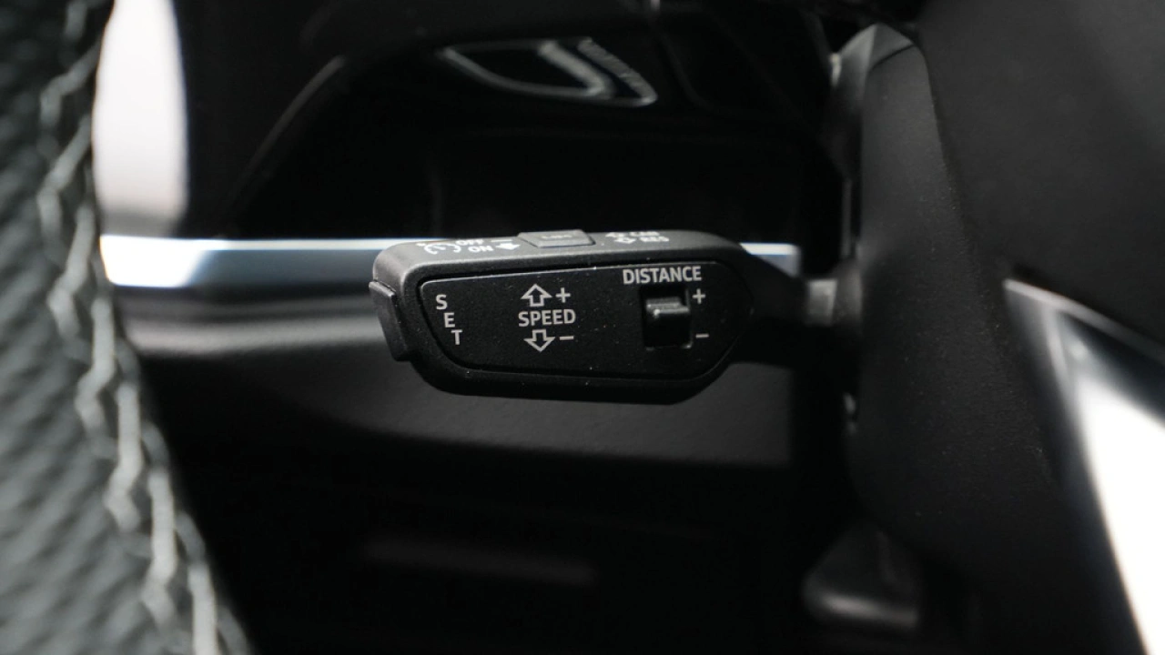 Audi Q3 35 TFSI 150pk S-Tronic S Line edition