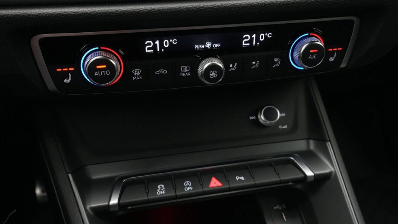 Audi Q3 35 TFSI 150pk S-Tronic S Line edition