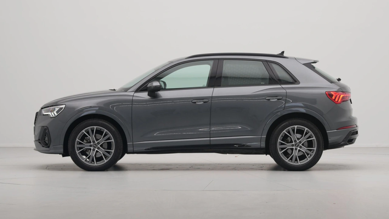 Audi Q3 35 TFSI 150pk S-Tronic S Line edition