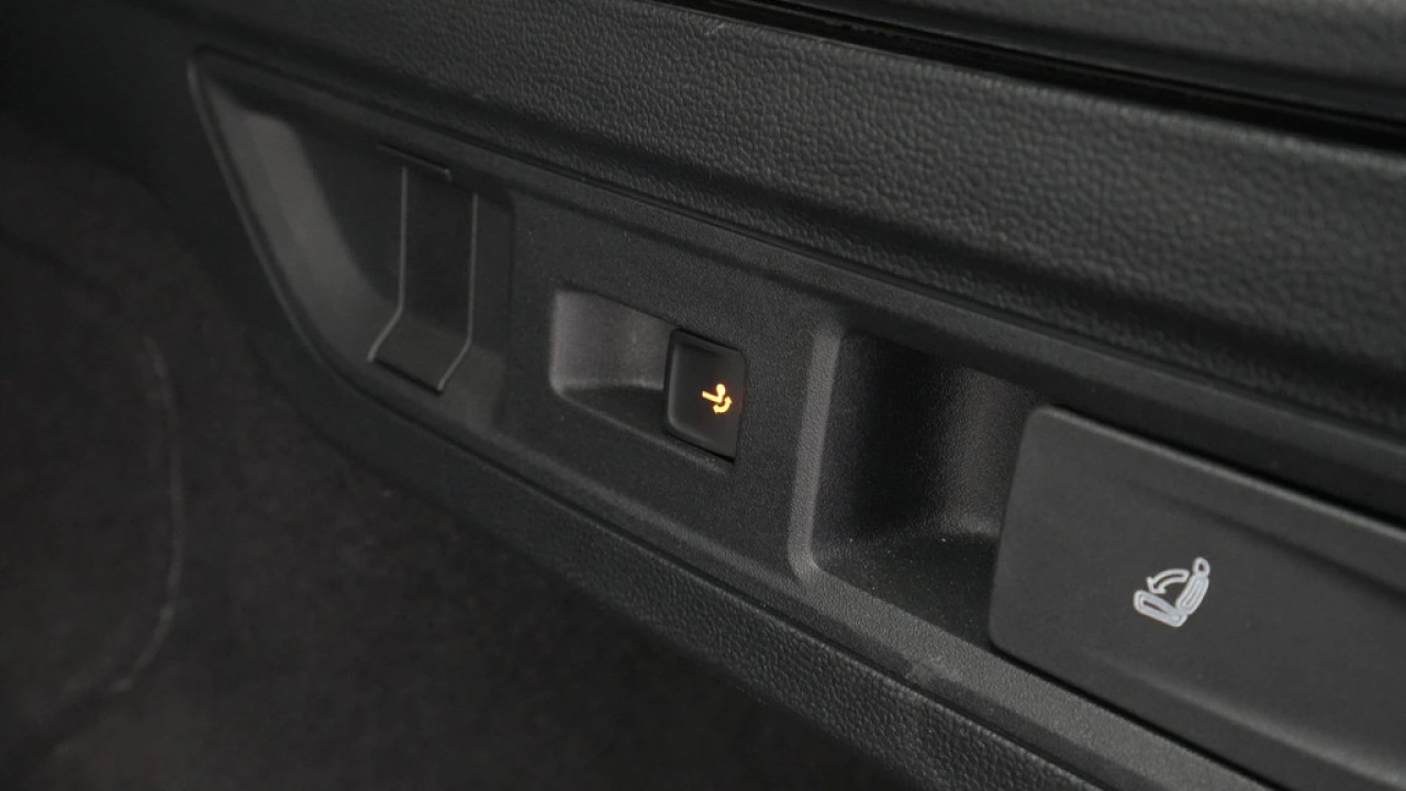 Volkswagen Passat Variant 1.5 eTSI 150pk DSG Business