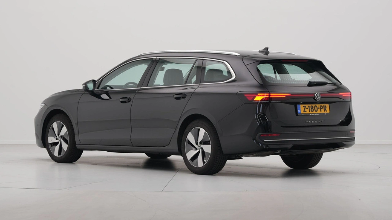 Volkswagen Passat Variant 1.5 eTSI 150pk DSG Business