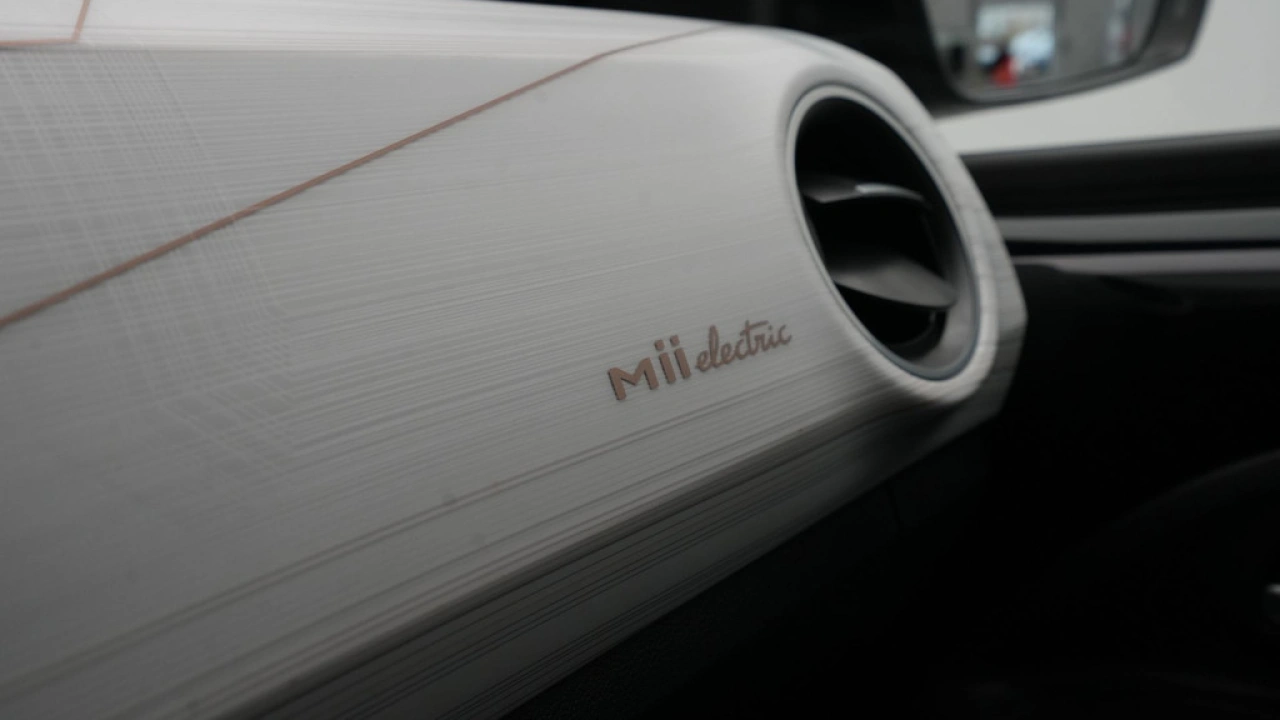 SEAT Mii Electric electric Plus 83pk