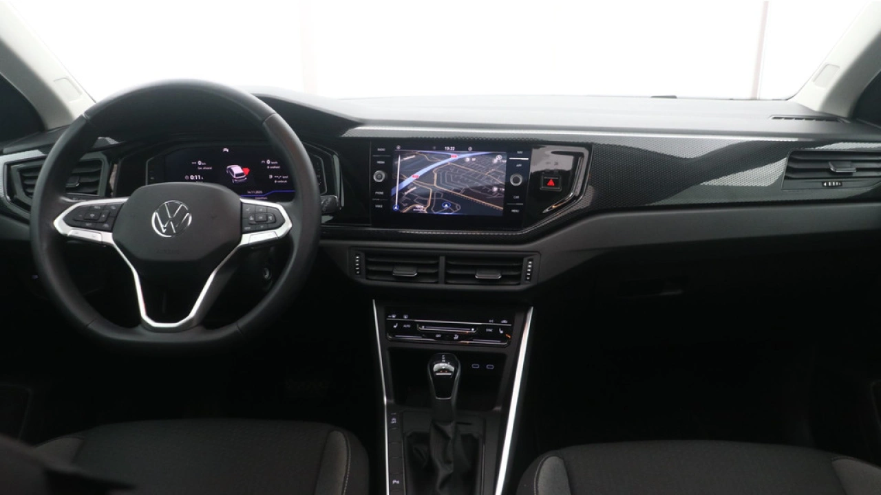 Volkswagen Polo 1.0 TSI 95pk DSG Life Business Panoramadak LED Matrix