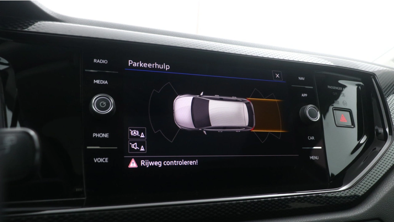 Volkswagen Polo 1.0 TSI 95pk DSG Life Business Panoramadak LED Matrix