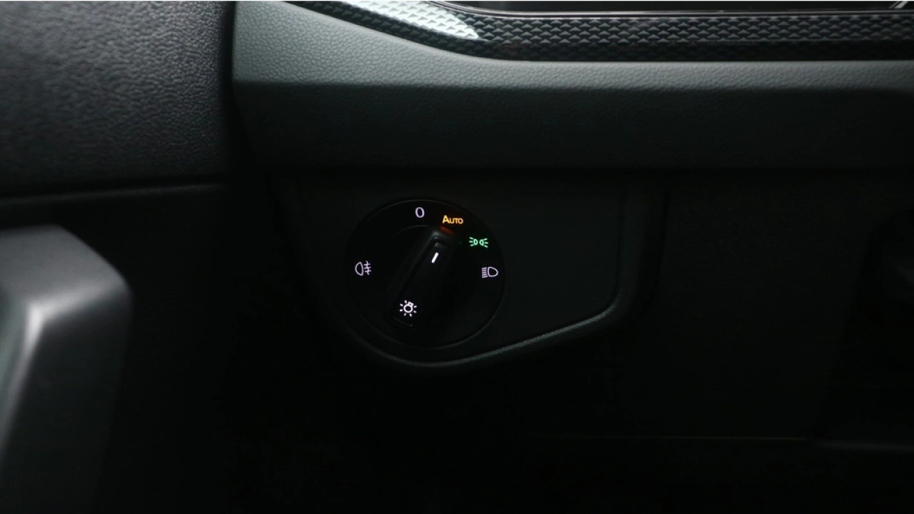 Volkswagen Polo 1.0 TSI 95pk DSG Life Business Panoramadak Led Matrix