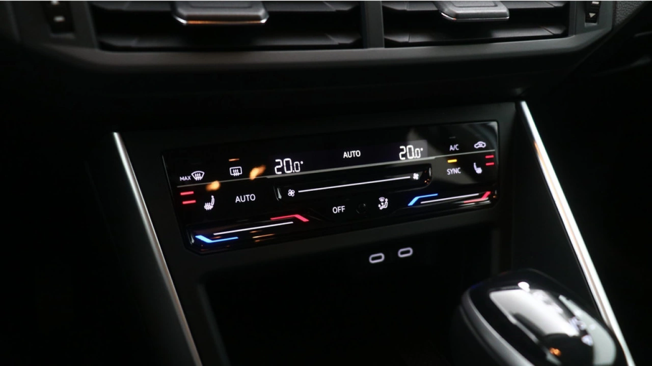 Volkswagen Polo 1.0 TSI 95pk DSG Life Business Navigatie Camera