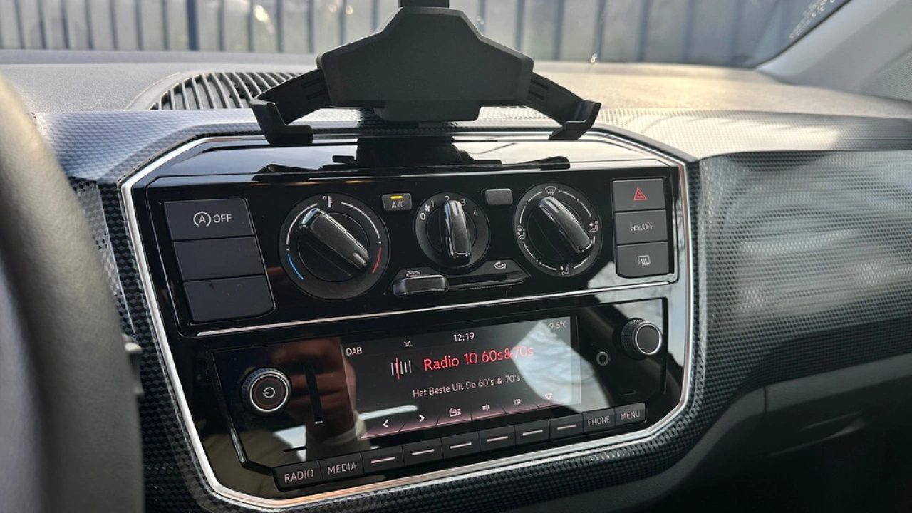 Volkswagen up! 1.0 Mpi 65pk Lane Assist Airco Bluetooth DAB