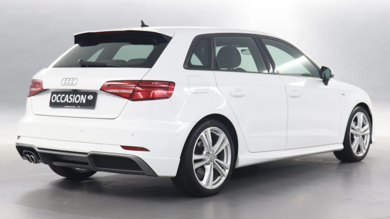 Audi A3 Sportback 35 TFSI 150pk Sport S Line Edition S-Tronic