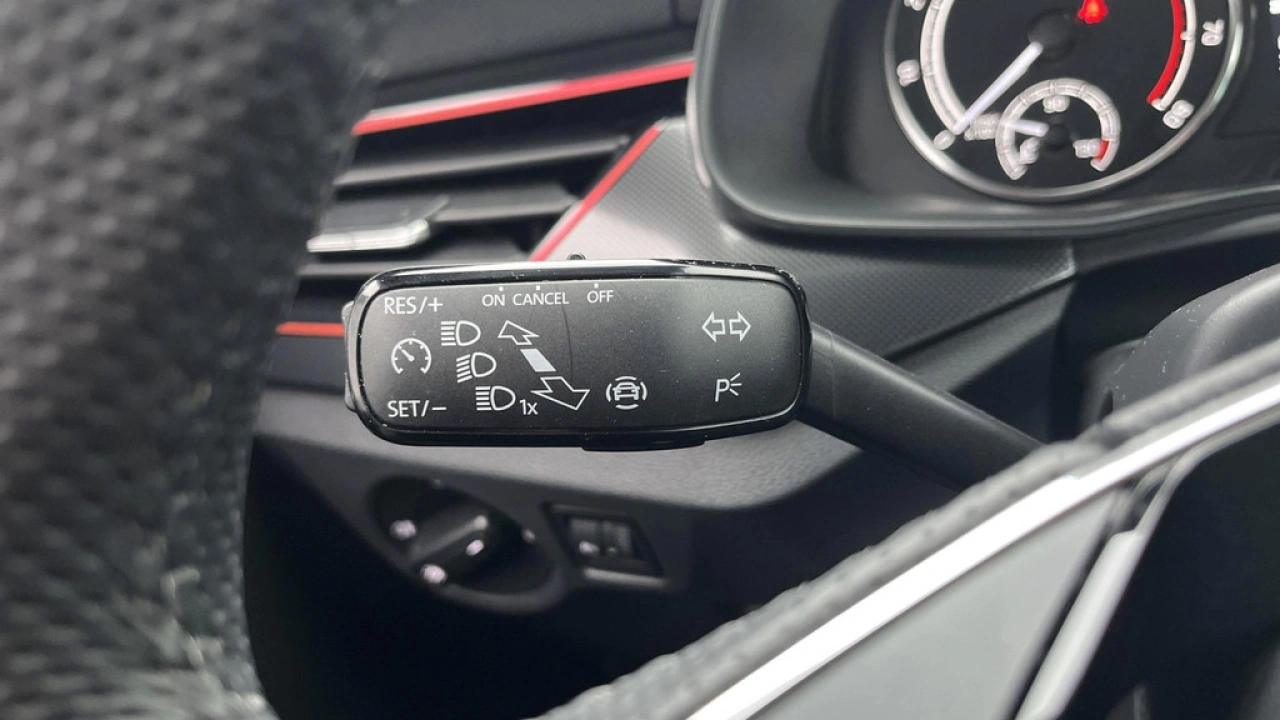 Škoda Kamiq 1.0 TSI Sport Business