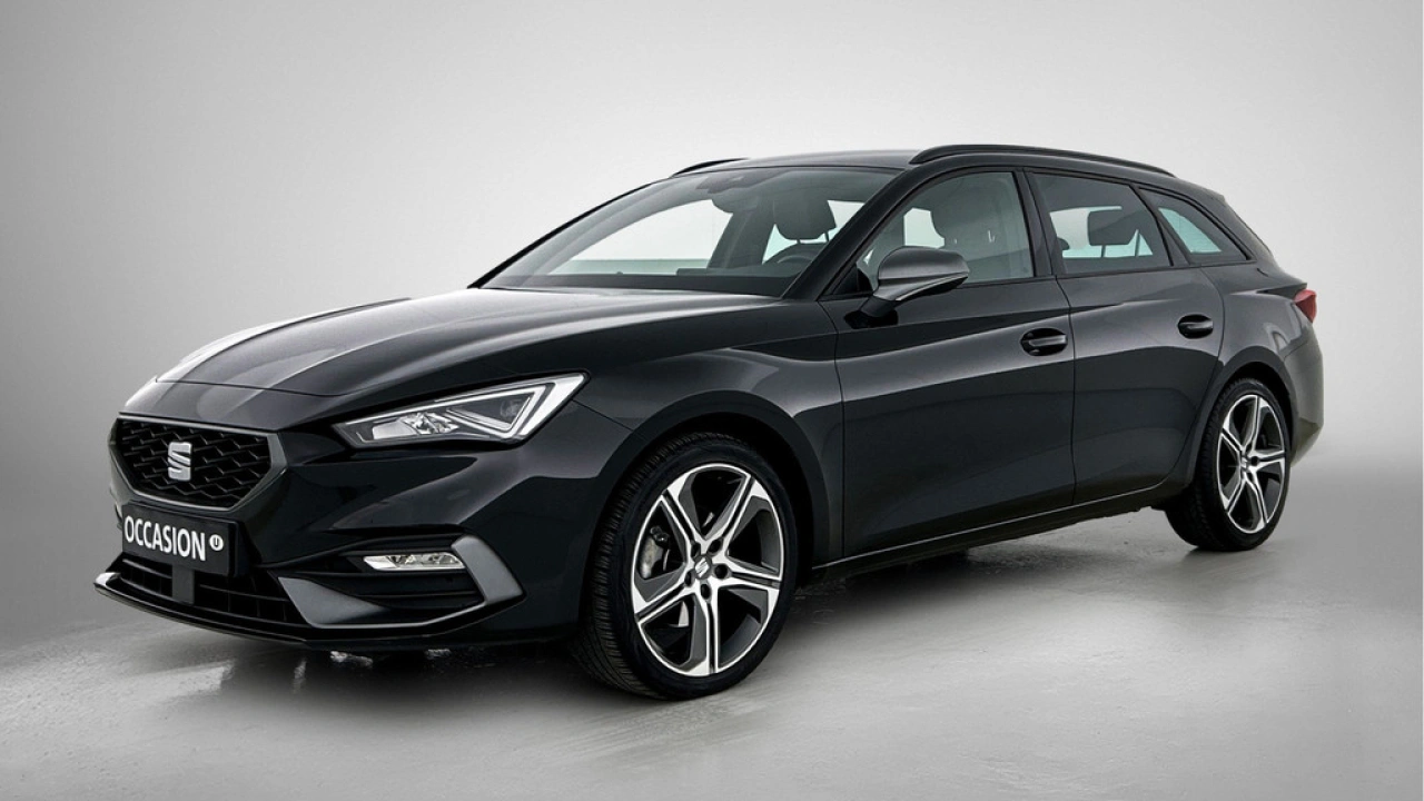 SEAT Leon Sportstourer 1.0 eTSI 110pk FR Business DSG