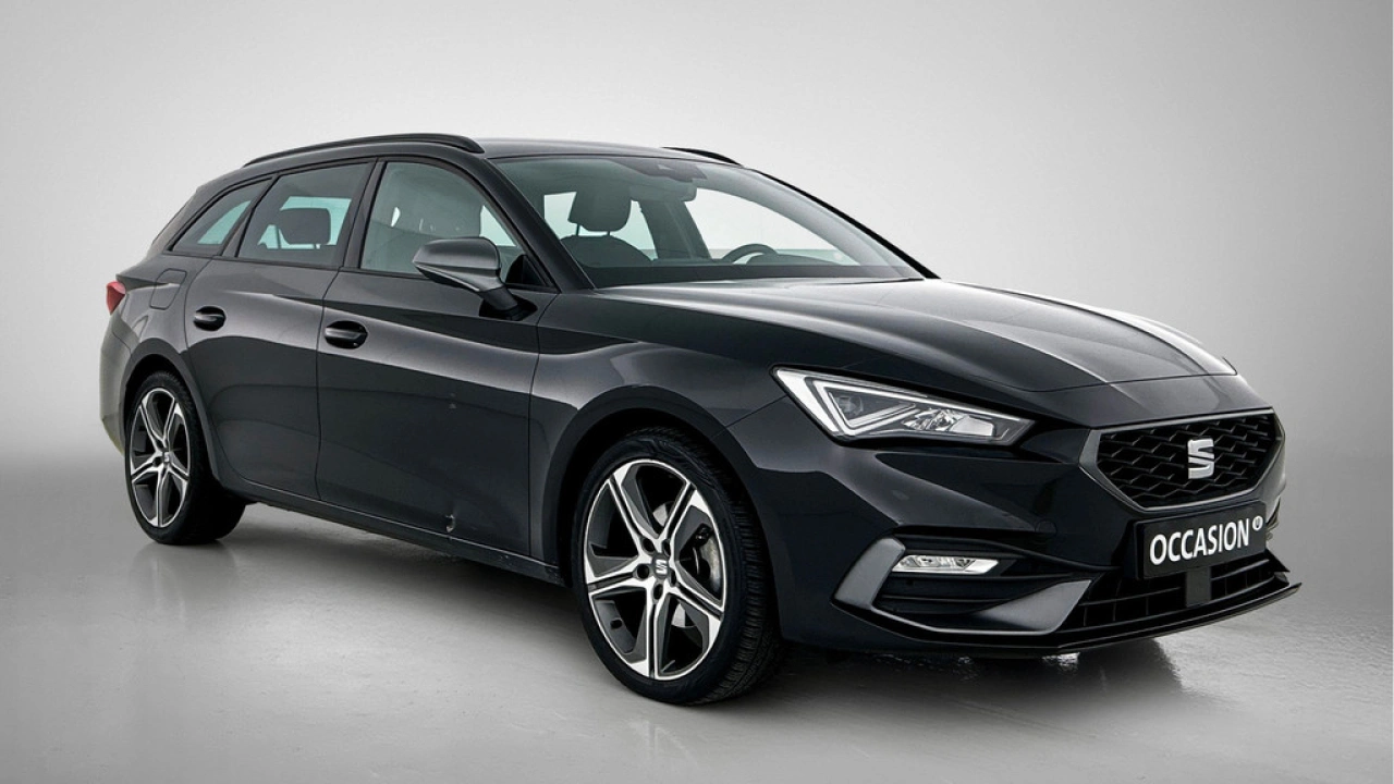 SEAT Leon Sportstourer 1.0 eTSI 110pk FR Business DSG