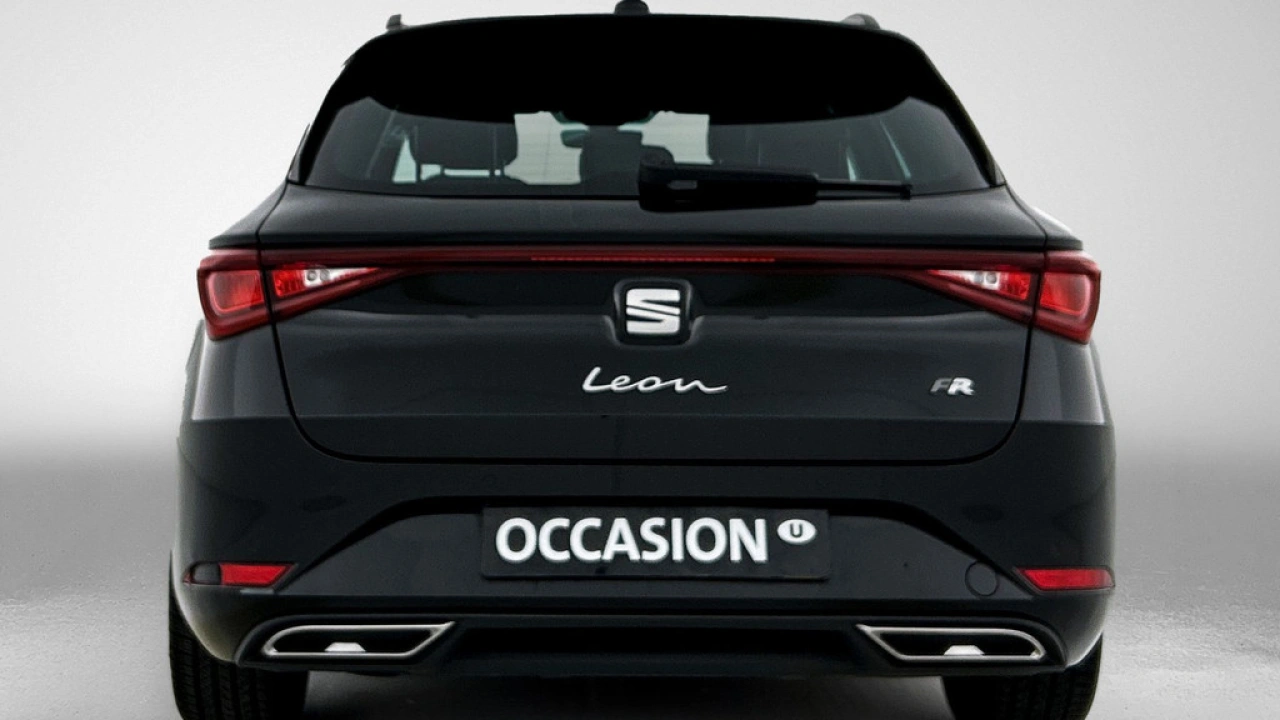 SEAT Leon Sportstourer 1.0 eTSI 110pk FR Business DSG