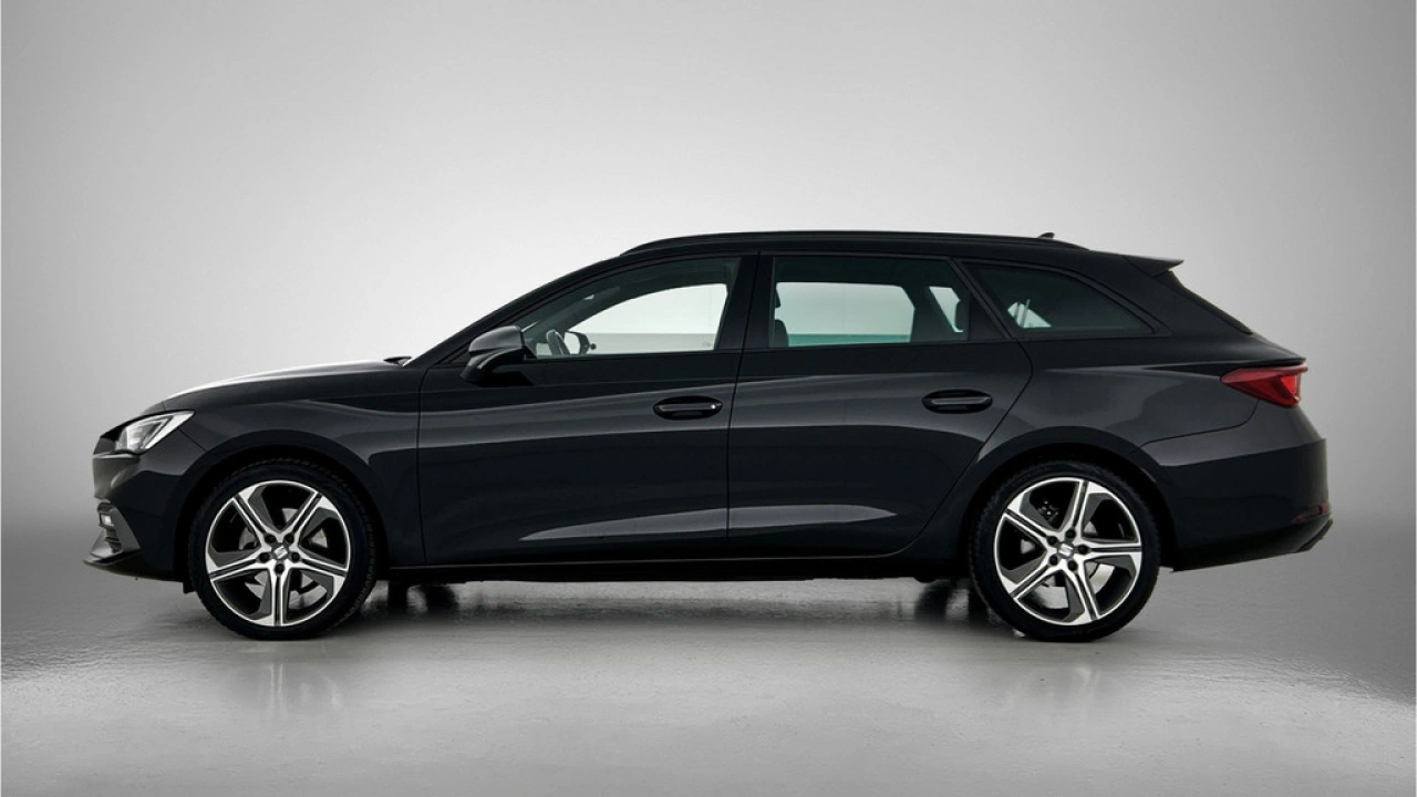 SEAT Leon Sportstourer 1.0 eTSI 110pk FR Business DSG