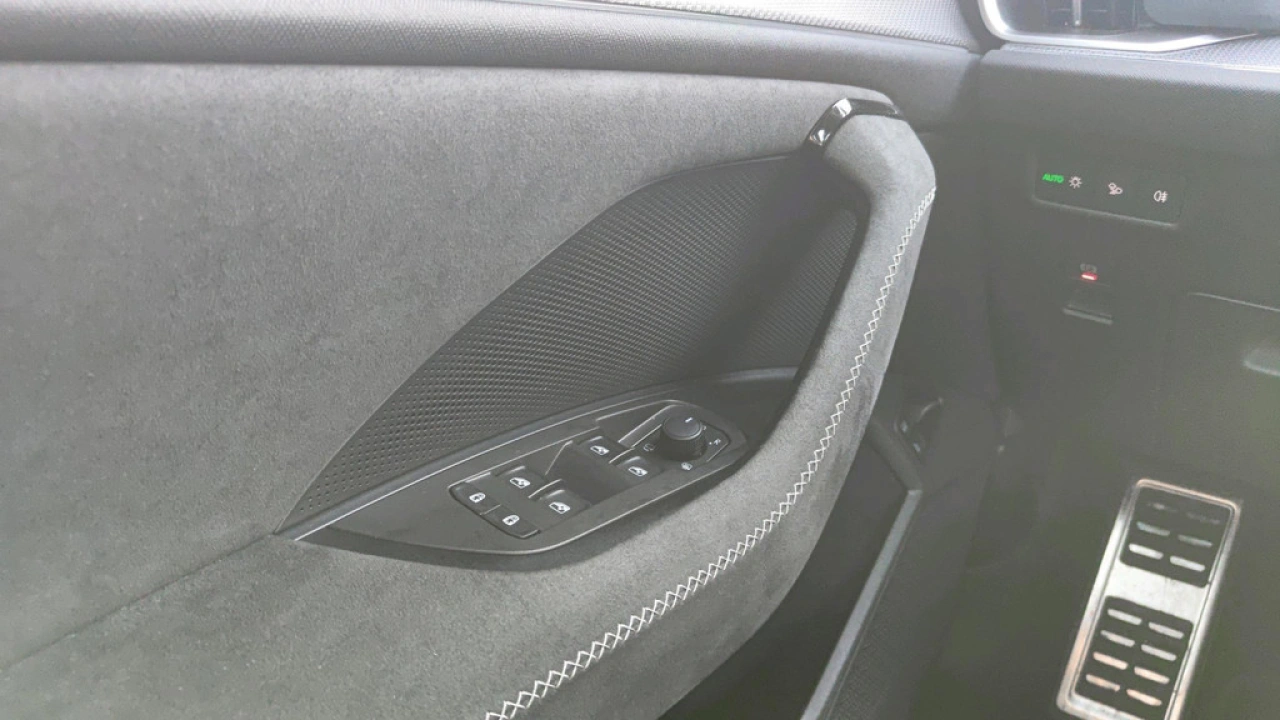 Škoda Kodiaq 1.5 TSI PHEV Sportline Business