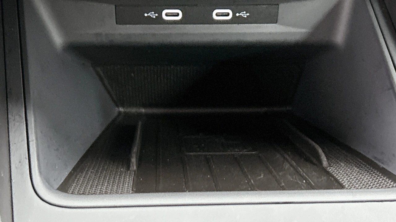 SEAT Leon 1.0 eTSI 110pk FR Business DSG