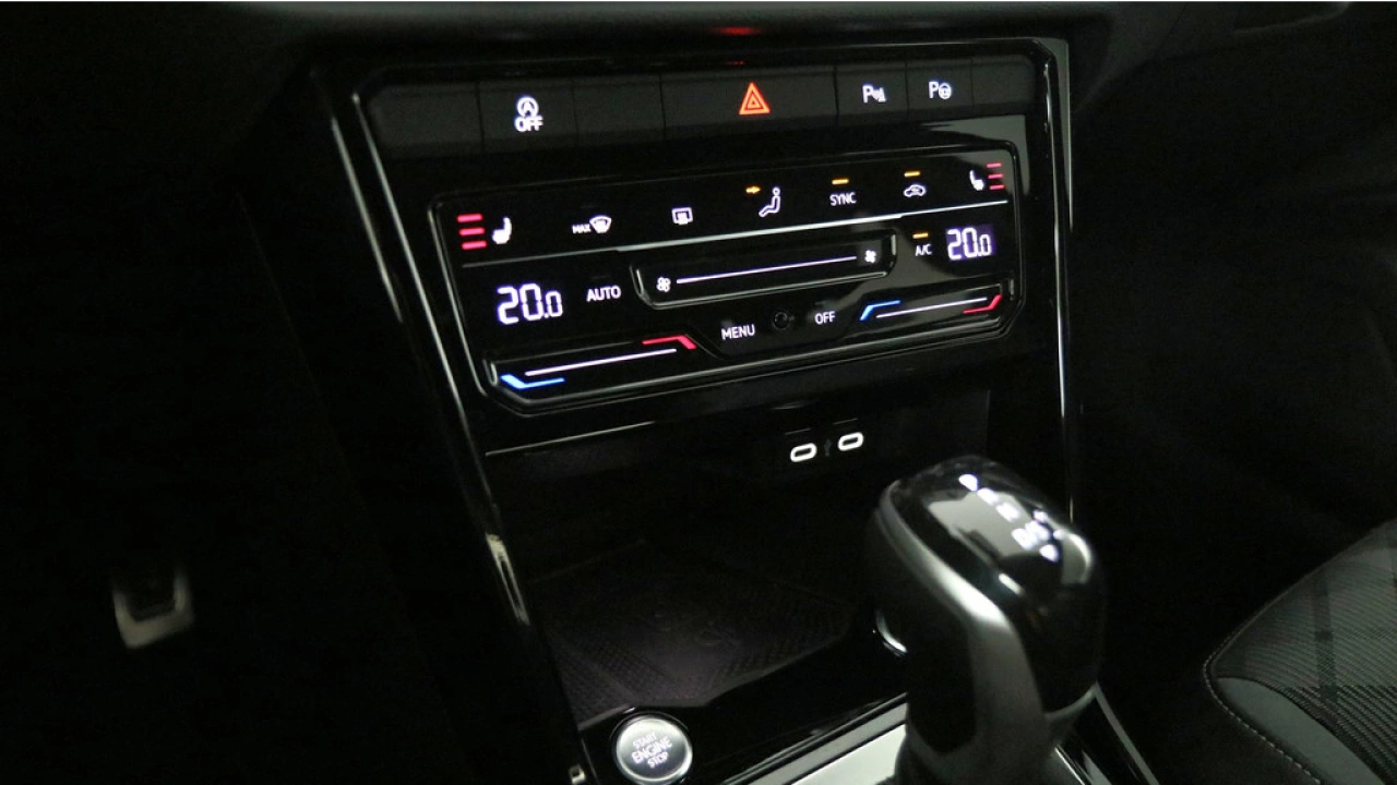 Volkswagen T-Roc 1.5 TSI 150pk R-Line Business DSG