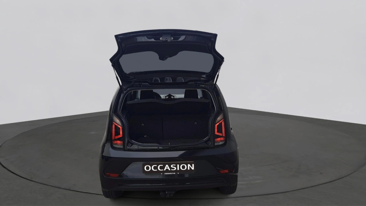 Volkswagen up! 1.0 Airco | Smartphone integratie | Lane Assist | DAB | Steunhaak |