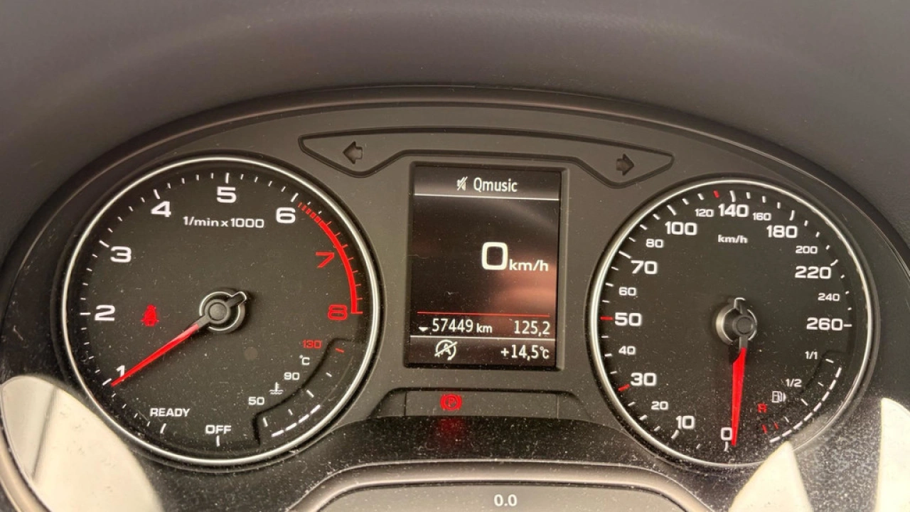 Audi Q2 35 TFSI 150PK Epic / Smartphone Interface