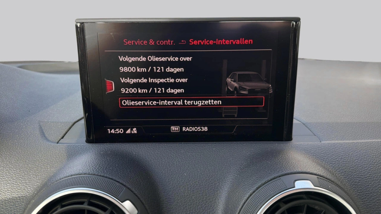 Audi Q2 35 TFSI 150PK Epic / Smartphone Interface