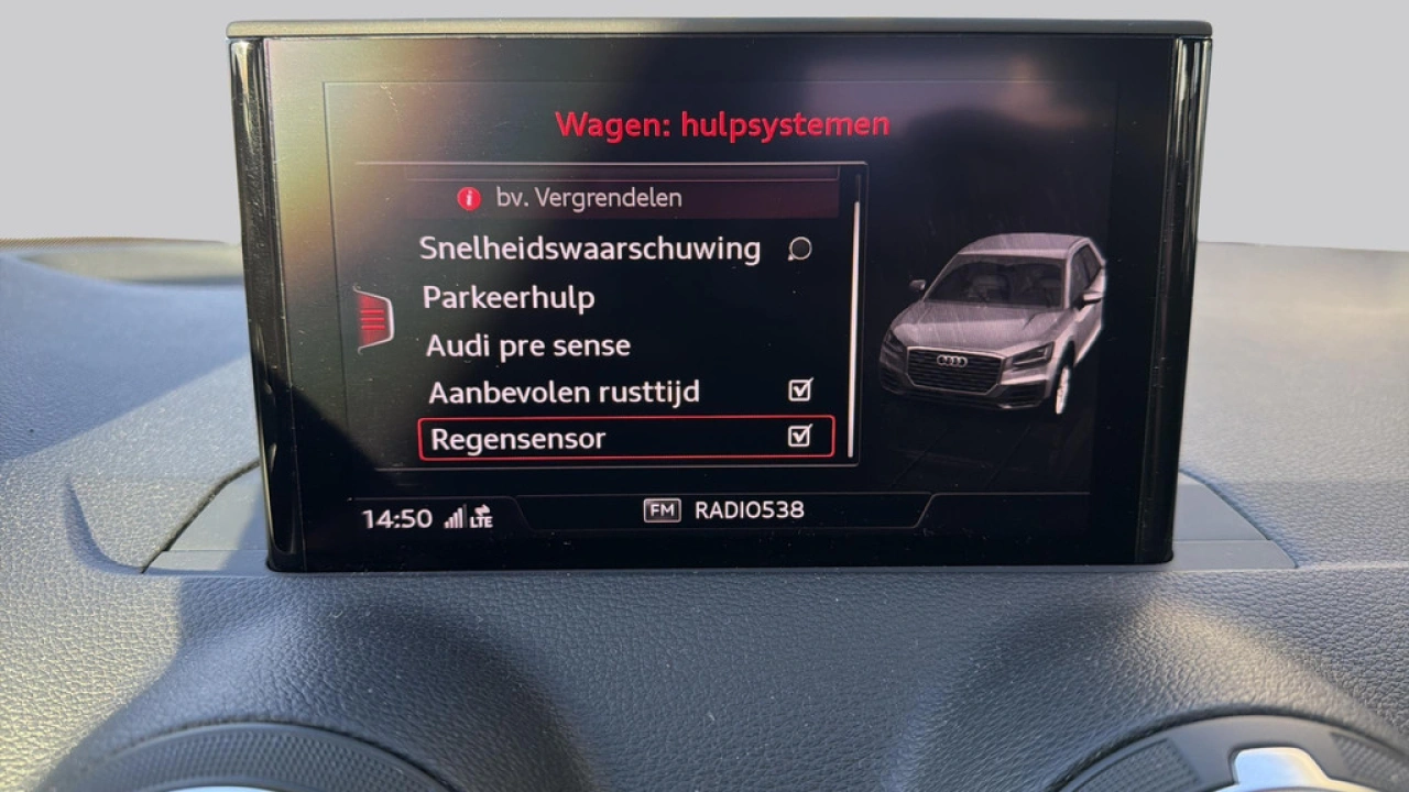 Audi Q2 35 TFSI 150PK Epic / Smartphone Interface