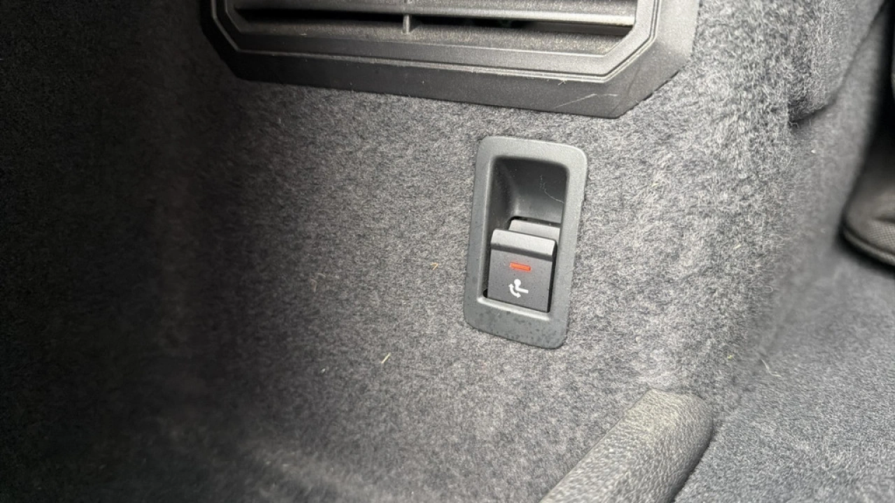 Audi Q3 45 TFSI e 245pk PHEV S-Line Edition / Trekhaak / Camera / PDC V+A