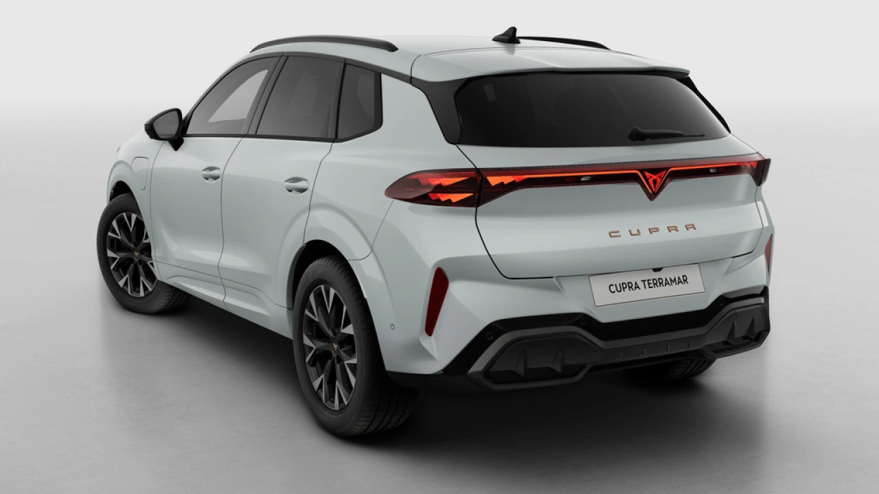 CUPRA Terramar 1.5 TSI e-Hybrid 204 6DSG Business