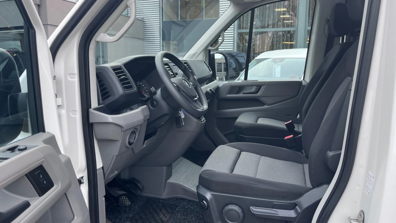 VW Bedrijfswagens Crafter L3H3 2.0 TDI 140pk 3.0T Highline