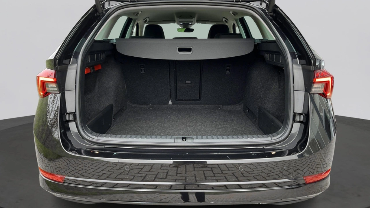 Škoda Octavia Combi 1.0 e-TSI Business Edition