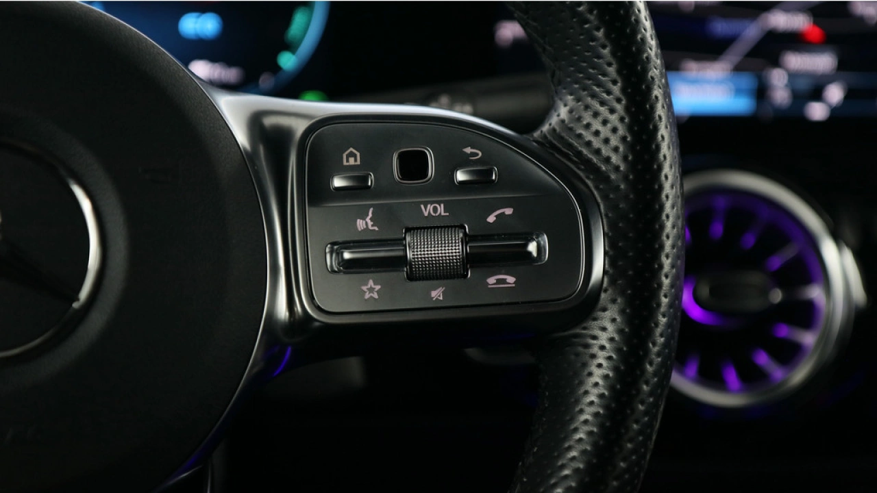 Mercedes-Benz B-Klasse 250 e 218pk AMG Line