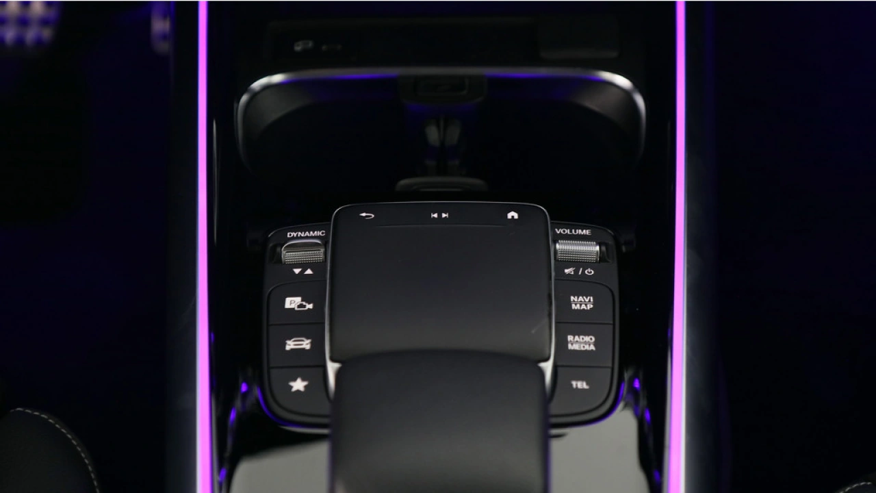 Mercedes-Benz B-Klasse 250 e 218pk AMG Line