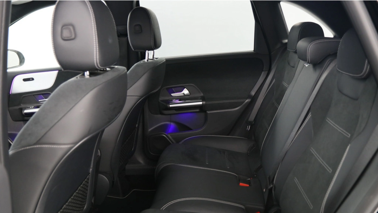 Mercedes-Benz B-Klasse 250 e 218pk AMG Line