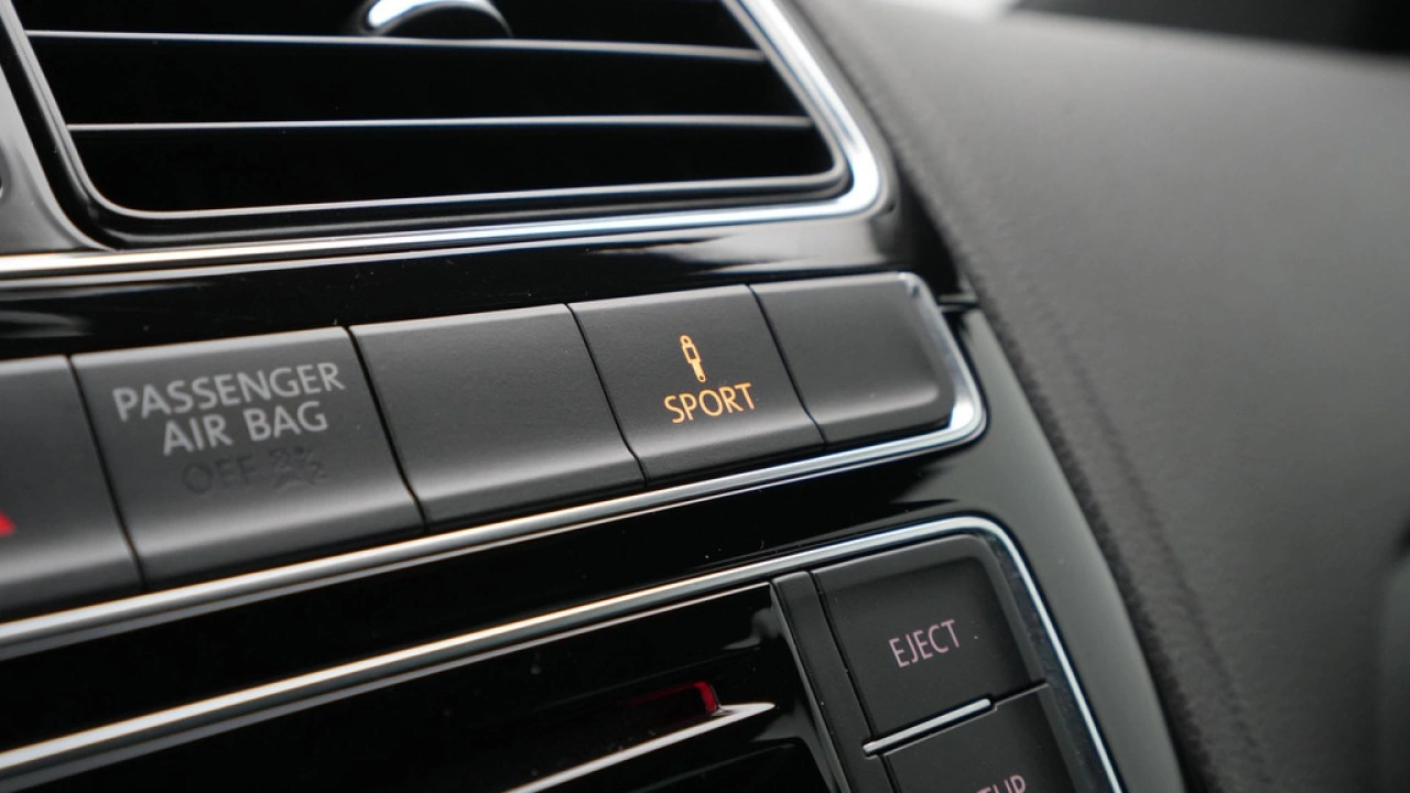 Volkswagen Polo 1.4 TSI 150pk DSG BlueGT