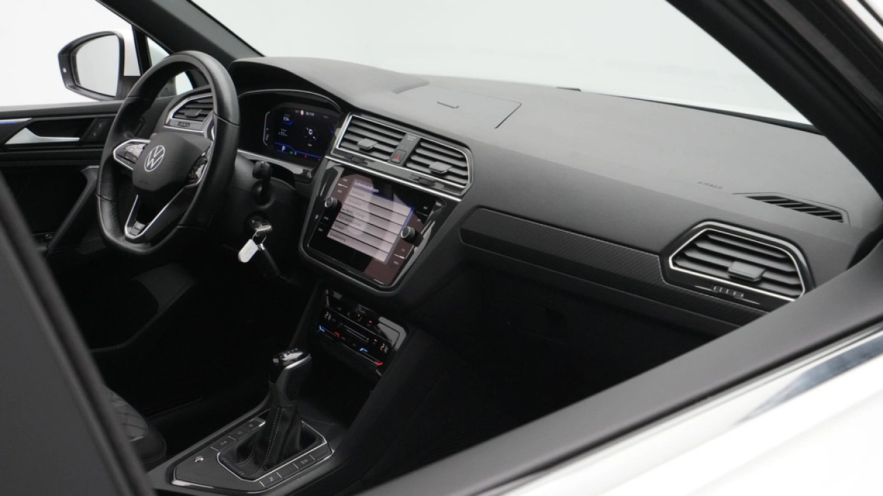Volkswagen Tiguan 1.5 TSI 150pk DSG R-Line Business
