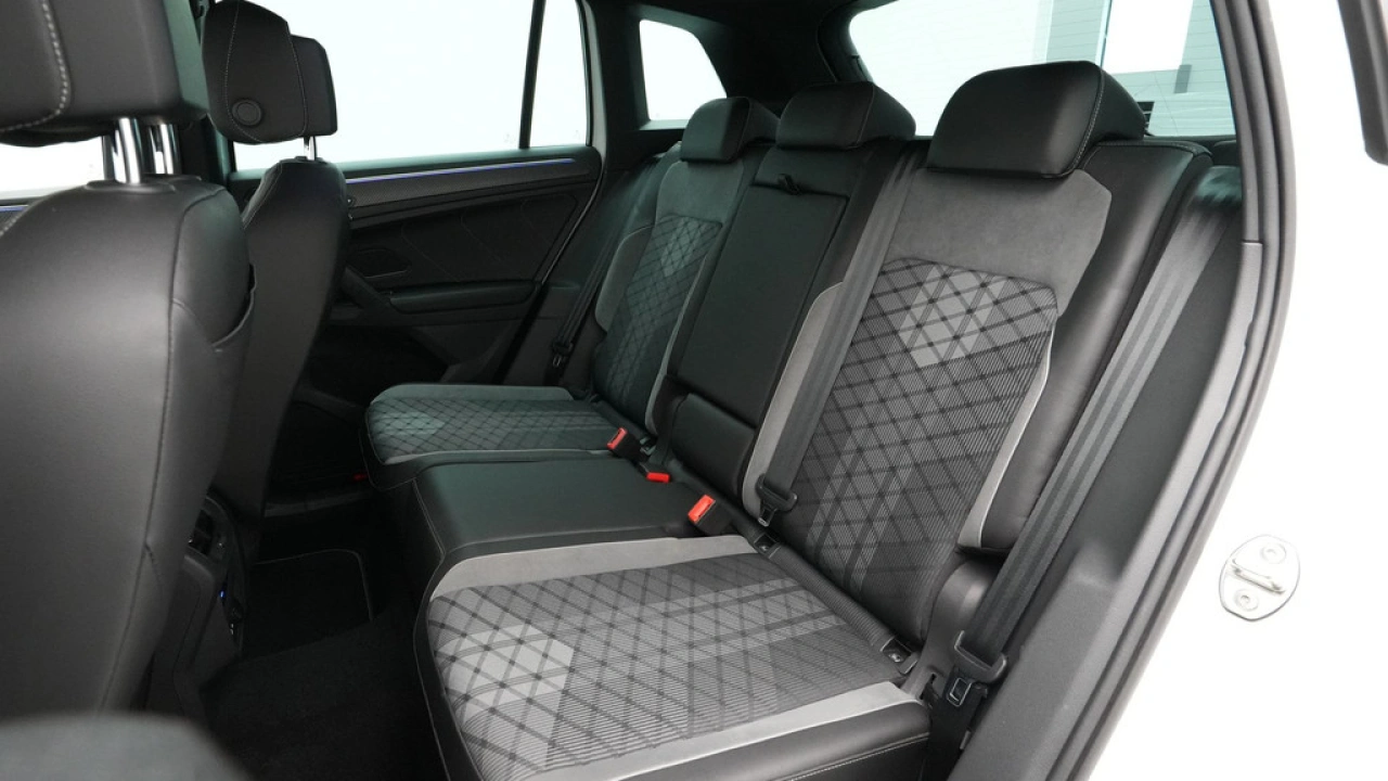 Volkswagen Tiguan 1.5 TSI 150pk DSG R-Line Business